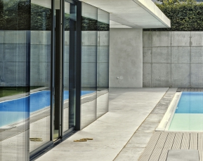 Bílý beton použitý pro novostavbu vily v Brně-Králově Poli