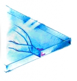 Obr. 1: Příklady prasknutí skel – trhlina může být samostatná, rozvětvená či vějířovitá