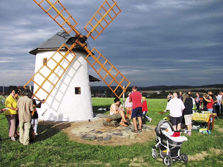 Zachráněný mlýn byl slavnostně představen občanům Spálova
