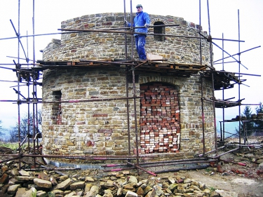 Stavba repliky větrného mlýna