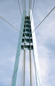 Pylon tvoří takřka umělecké dílo