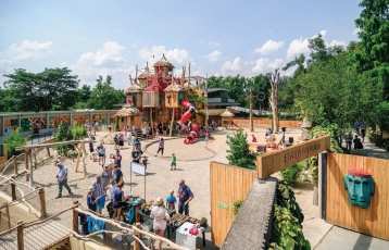 Dřevěná hřiště – velká hřiště: Rezervace BORORO, Zoologická zahrada hl. m. Prahy