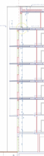 Obr. 3: Průběhy ohybových momentů od sání větrem (modře – kNm/m´), od svislého zatížení (červeně – kNm/m’) a průběh normálových sil (zeleně – kN/m’)