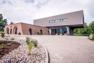 Přestavby cihelny ve Svobodných Dvorech