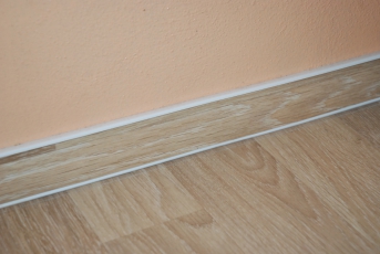Brněnská školka s přírodní ekologickou podlahou Wineo PURLINE a podlahovým vytápěním