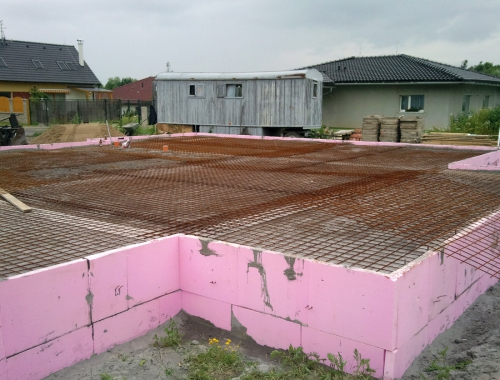 Příprava na betonáž základové desky