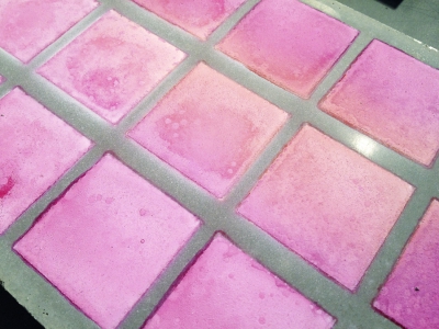 Beton DysCrete mění sluneční záření na elektrickou energii