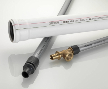 Společnost REHAU využívá pro rozvody pitné a teplé vody systém RAUTITAN