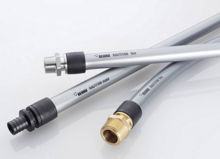 Společnost REHAU využívá pro rozvody pitné a teplé vody systém RAUTITAN