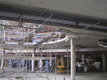 Stavba nové obchodní pasáže