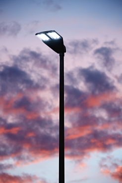 Obr. 2: LED svítidlo