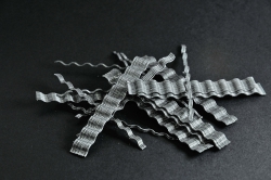 Obr. 3: Oceľové vlákna vlnité dĺžky 60 mm