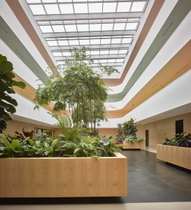 Obr. 6: Cenu obchodního ředitele získal projekt Dům seniorů a sociálních služeb Kunratice, realizace firma Allegro, s. r. o. 