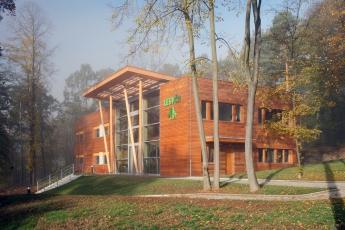 Vítěz veřejného hlasování i hlasování odborné poroty – Administrativní budova Krajského ředitelství Lesů ČR České Budějovice – Dobrá Voda; Lesy České republiky, s. p.