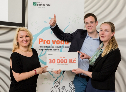 Cenu Nestlé si odnesli sourozenci František a Martina Burešovi za návrh hospodaření s vodou v katastru obce Doubravník