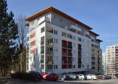 Příklad použití ETICS, bytový dům, Jihlava