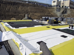 Obr. 11: Instalace vibroizolace