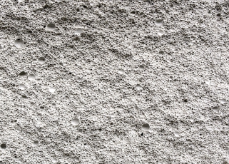 Struktura pěnobetonu, v závislosti na zvolené modifikaci může vzduch činit i více než 80 % objemu