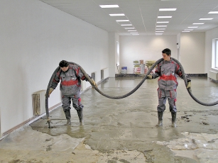 Vyrovnávání podlahy pro finální nášlapnou vrstvu