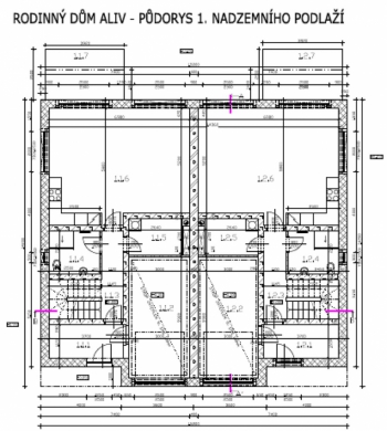 Půdorys domu o dvou bytových jednotkách v Jirnech