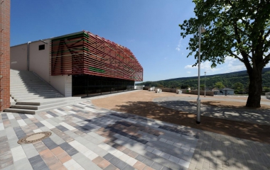 Nová sportovní hala v Černošicích