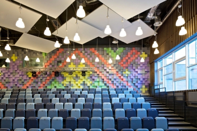 Architekti hledají nová řešení pro designové a akustické úpravy prostoru