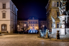 Most v centru města spojuje významné budovy