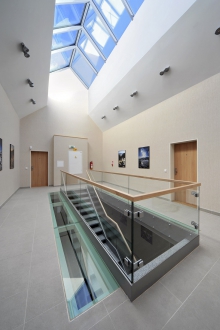 Světlík v sedlové střeše