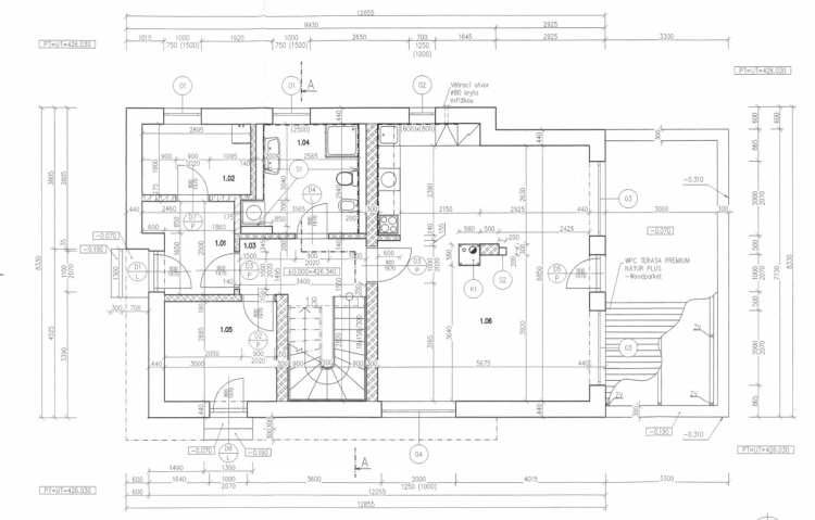Obr. 1c: Lenka Grabmüllerová z VOŠ a SPŠ Volyně – projekt funkčního rodinného domu. Při vypracování studie a následně projektové dokumentace vycházela z domu navrženého Ing. arch. Korčákem, který si vybrala z katalogu při zadání práce.