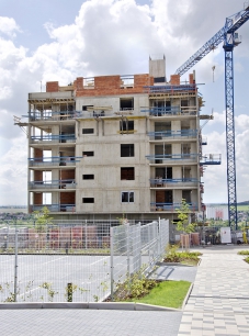 Britská čtvrť, developer FINEP využívá tvarovky Liapor u mezibytových stěn a příček