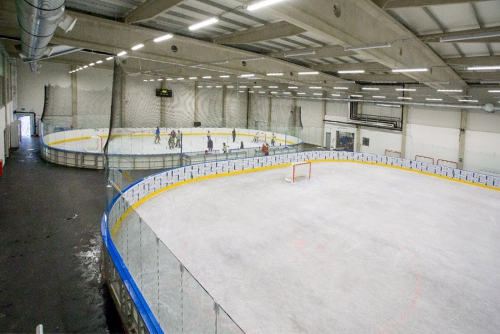 V Říčanech skončila výstavba zimního stadionu za 100 miliónů