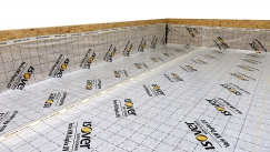 Před montáží je nutno zajistit parotěsnost s použitím folií Isover Vario KM Duplex s doplňky (pokud není již zajištěna jinak)