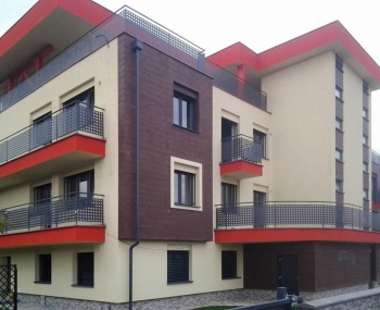 Omítka Ceresit Visage na fasádě košického bytového domu Villa Kalvária