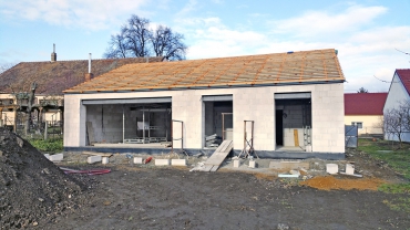 Obr. 11: Dokončená hrubá stavba před pokládkou střešní krytiny