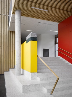 Centrální schodiště