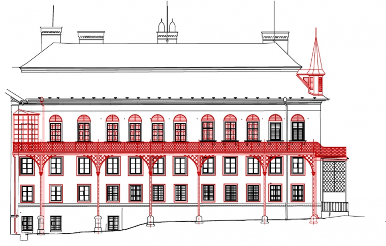 Balkon s lodžií při západním křídle byly odstraněny v 50. letech 20. století