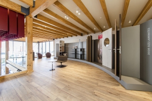 Laminátová podlaha Egger vytváří příjemnou atmosféru