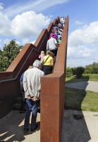 Obr. 6–8: Dokončená konstrukce