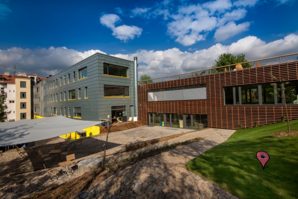 Polyfunkční objekt v Údolní ulici v Brně, Projektil architekti