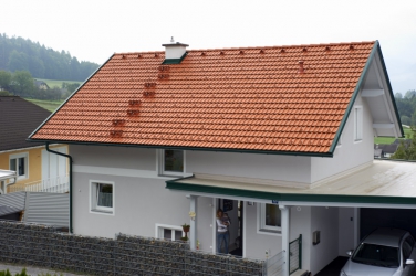 Střešní tašky Classic Protector Plus jsou vhodné pro novostavby i rekonstrukce