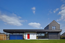 3. Dům se soutěžním kódem I15, navrhli autoři z ateliéru Mjölk architekti: Lukáš Holub, Pavlína Müllerová, Jan Mach, Libor Nejezchleb, Jan Vondrák, Michal Hejzlar