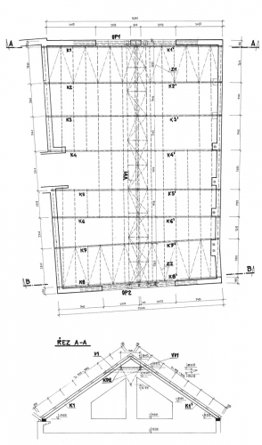 Půdorys předmětné střešní konstrukce a řez