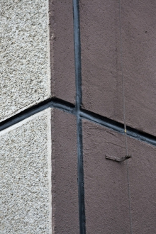 Unikátní sanace spár na panelových domech systémem illbruck