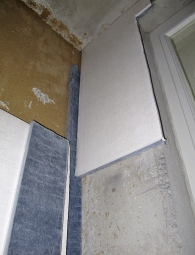 Obr. 9, 10: Řešení detailů napojení aerogelové izolace