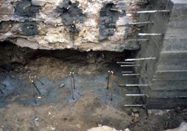 Obr. 15: Betonáž rozšíření základu po částech (viz také obr. 11, 14, 16, 17)