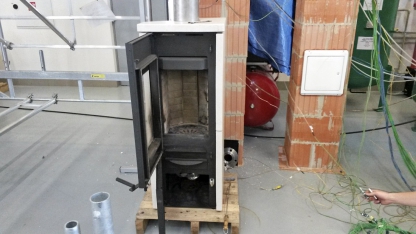 Sestava pro testování, kamna o výkonu 7 kW