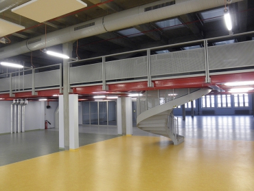 Původní továrna dostávala novou tvář