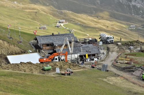 Betonáž vo vysokohorskom prostredí (Dolomity)