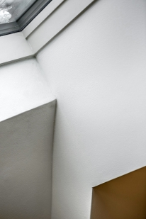 Na zpracování detailů u okna je vidět, jak skvělou práci sádrokartonáři odvedli