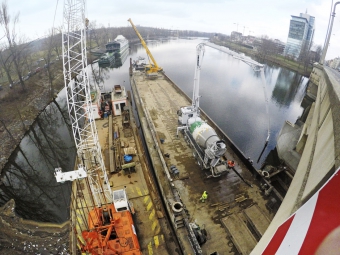 Příprava hadic na ukládku betonu